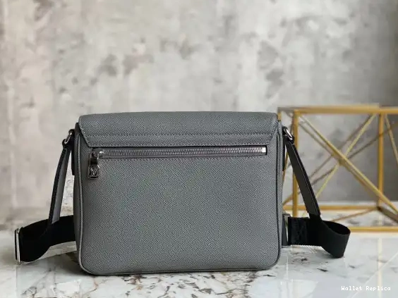 Cheap DISTRICT VUITTON PM LOUIS 0630
